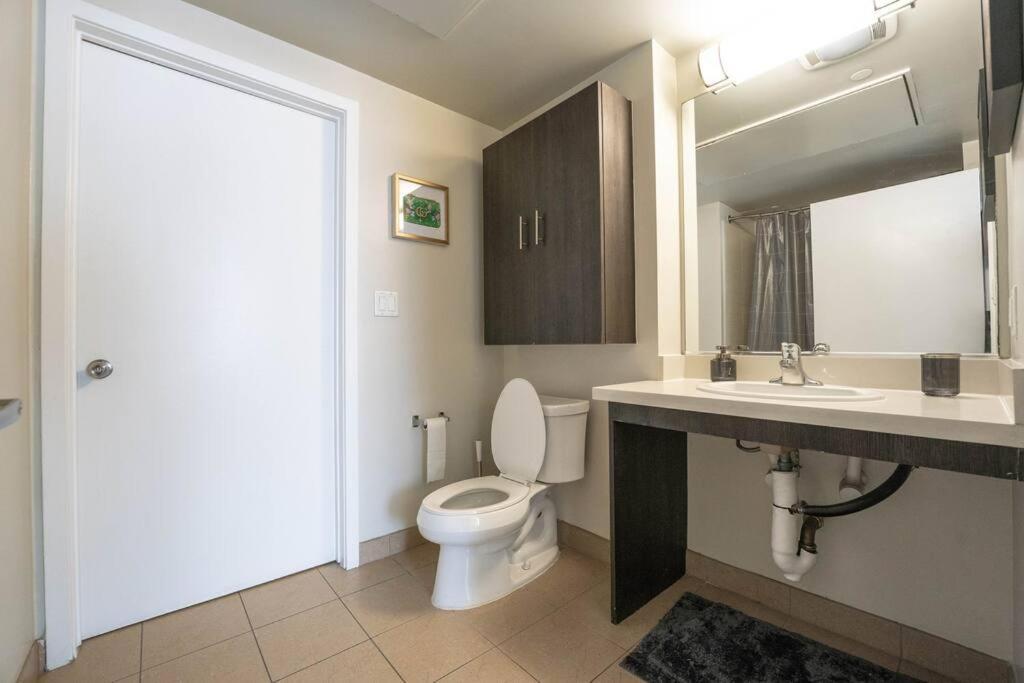June Specials- Suite Spot Dtla- Free Parking For One Car! Лос Анджелис Екстериор снимка