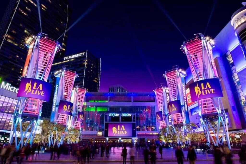 June Specials- Suite Spot Dtla- Free Parking For One Car! Лос Анджелис Екстериор снимка